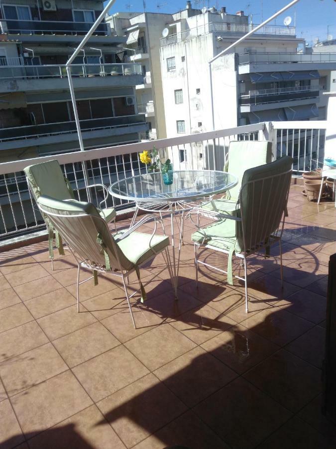 Cozy Penthouse Next To Metro Station Lejlighed Thessaloníki Eksteriør billede